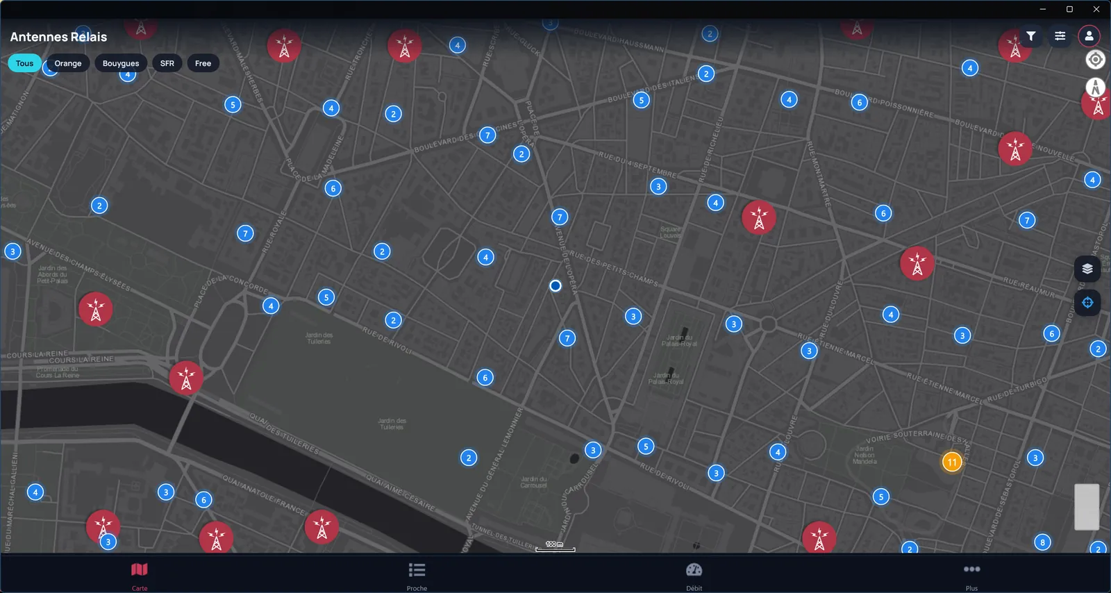 Toutes les antennes autour de vous. Antennes 5G, 4G et 3G sur une carte claire.